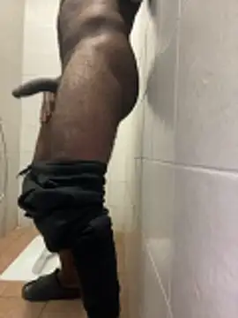 Snapshot of nice686@xh chatting on 12-23-25, 08:56 nice686xh online show from 12-23-25, 08:56