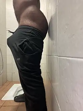 Snapshot of nice686@xh chatting on 02-25-26, 04:49 nice686xh online show from 02-25-26, 04:49