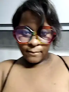 thicknjuicyx online show from 10-08-25, 04:37