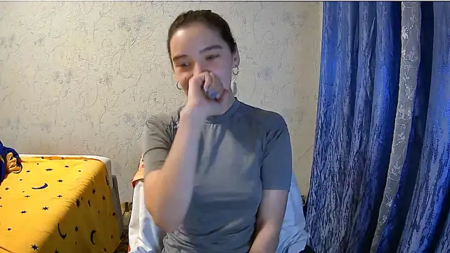 Snapshot of Ali_Kisa chatting on 10-10-25, 02:27 Ali Kisa online show from 10-10-25, 02:27