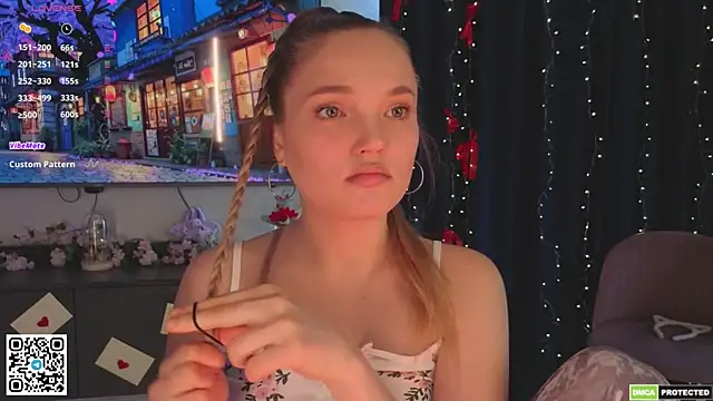 JulieLupo online show from 04-28-26, 09:25