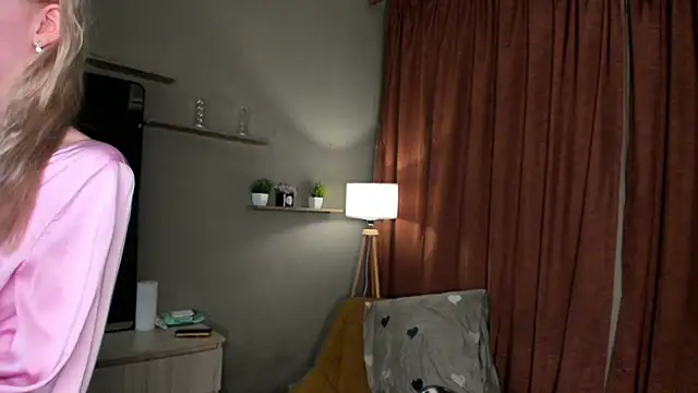 PocketDollX online show from 06-14-26, 04:42