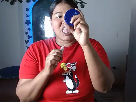 Ebony luna online show from 04-17-26, 01:25