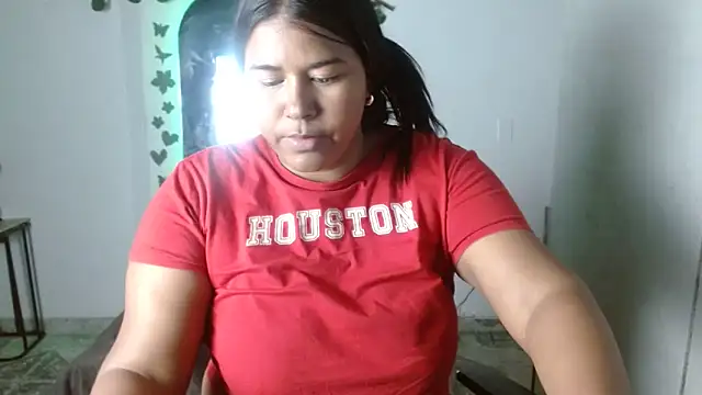 Ebony luna online show from 04-29-26, 05:41