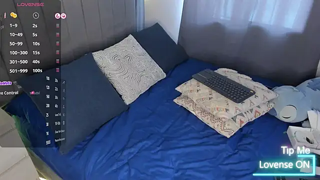 JARETHH online show from 11-11-25, 02:06