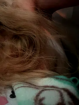 Snapshot of pleasedontpressaredburton chatting on 10-06-25, 11:29 pleasedontpressaredburton online show from 10-06-25, 11:29