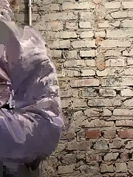 Snapshot of pleasedontpressaredburton chatting on 10-18-25, 10:54 pleasedontpressaredburton online show from 10-18-25, 10:54