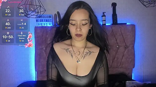 Snapshot of Mia_lopez_1 chatting on 02-28-26, 12:44 Mia lopez 1 online show from 02-28-26, 12:44