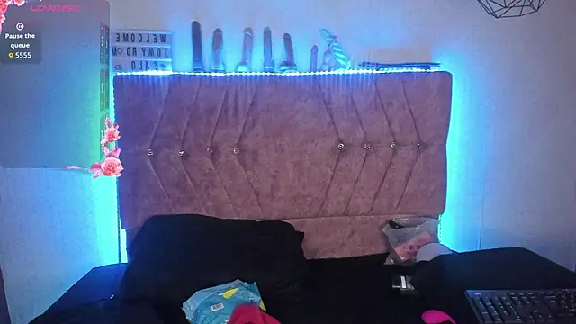 Snapshot of Mia_lopez_1 chatting on 03-08-26, 12:30 Mia lopez 1 online show from 03-08-26, 12:30