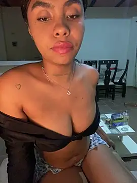 Snapshot of Itanydiorr chatting on 11-03-25, 04:03 Itanydiorr online show from 11-03-25, 04:03