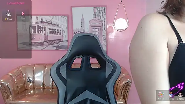 mia foster t online show from 12-21-25, 01:18