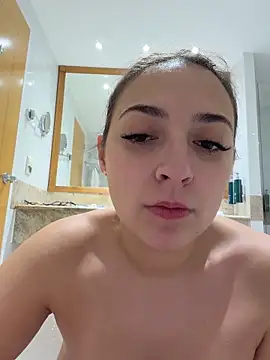 Snapshot of looloopaul chatting on 02-07-26, 09:51 looloopaul online show from 02-07-26, 09:51