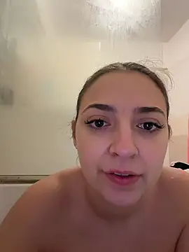 Snapshot of looloopaul chatting on 02-23-26, 06:05 looloopaul online show from 02-23-26, 06:05