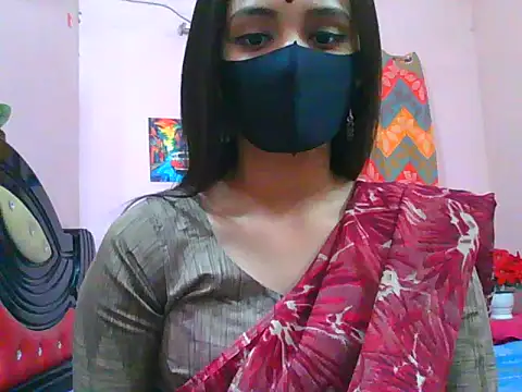 Snapshot of night_queeen7 chatting on 02-07-26, 06:55 night queeen7 online show from 02-07-26, 06:55