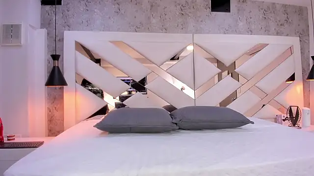 Snapshot of Vanessa_Rain_ chatting on 03-07-26, 07:11 Vanessa Rain online show from 03-07-26, 07:11