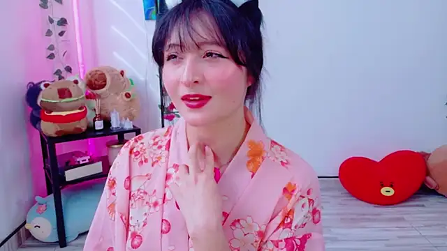 Snapshot of tiramesusuu chatting on 01-09-26, 09:38 tiramesusuu online show from 01-09-26, 09:38