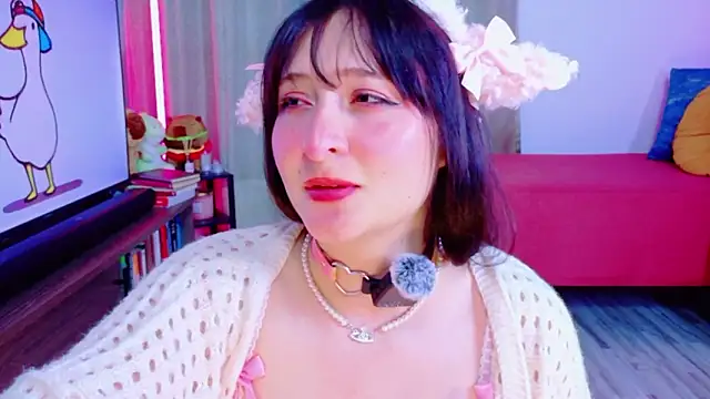 Snapshot of tiramesusuu chatting on 02-11-26, 11:10 tiramesusuu online show from 02-11-26, 11:10