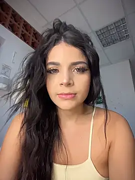 ArieliciousXXX online show from 06-13-26, 01:20