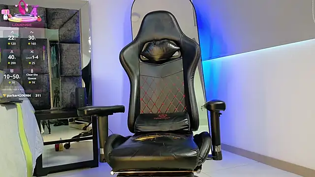 johnjaguar1  online show from 07-28-26, 04:39