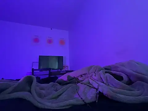 Snapshot of Princessivy56 chatting on 03-24-26, 10:48 Princessivy56 online show from 03-24-26, 10:48