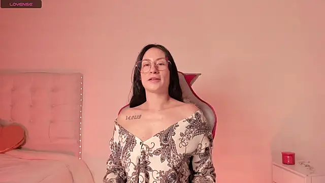 clover tter  online show from 11-09-25, 10:35