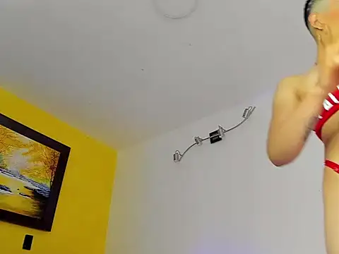 Zulyhenao online show from 03-18-26, 12:41