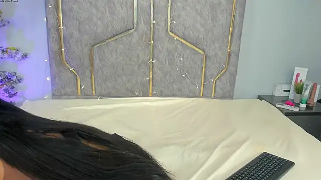 Nahomycarterr online show from 11-07-25, 07:47