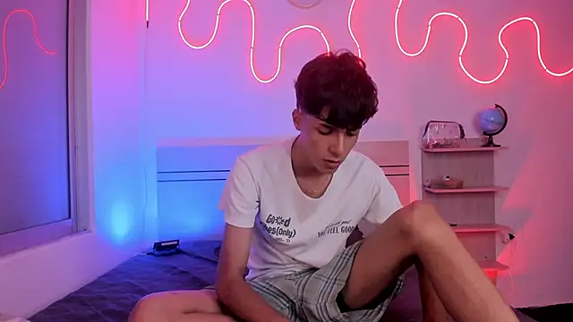 luccas ferreira online show from 11-07-25, 07:03