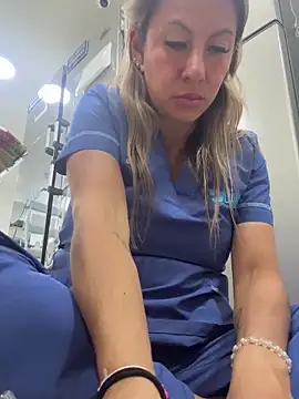 Snapshot of GisellTorres36 chatting on 03-04-26, 06:47 GisellTorres36 online show from 03-04-26, 06:47