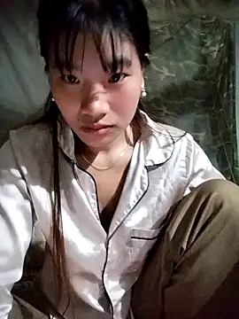 Snapshot of sukanaka99 chatting on 11-12-25, 10:09 sukanaka99 online show from 11-12-25, 10:09