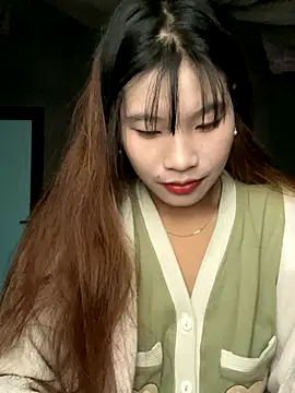 Snapshot of sukanaka99 chatting on 11-29-25, 12:46 sukanaka99 online show from 11-29-25, 12:46