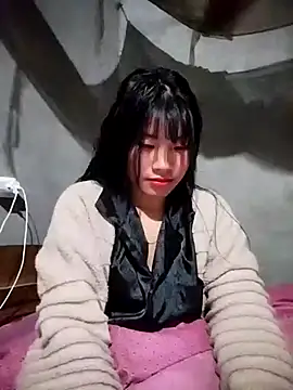 Snapshot of sukanaka99 chatting on 12-18-25, 01:28 sukanaka99 online show from 12-18-25, 01:28