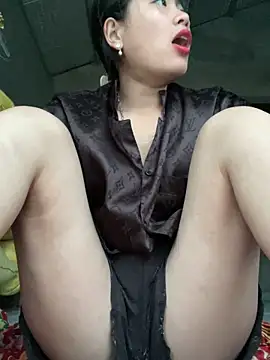 Snapshot of sukanaka99 chatting on 02-21-26, 01:06 sukanaka99 online show from 02-21-26, 01:06