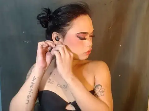 Snapshot of TSsexy_LOVERxxxx chatting on 07-24-26, 05:27 TSsexy LOVERxxxx online show from 07-24-26, 05:27