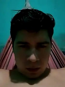 Travieso loco9 online show from 10-25-25, 02:19