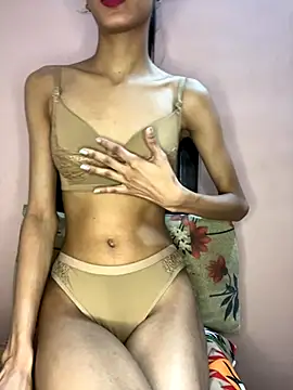 Hotty kaira online show from 10-31-25, 12:06