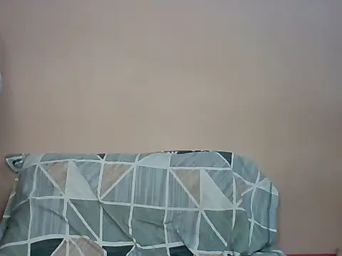 Hotty kaira online show from 01-12-26, 04:56