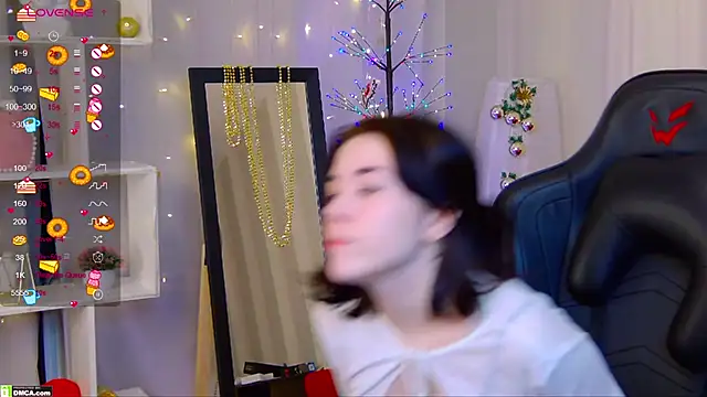 Kelly foox online show from 12-21-25, 12:07