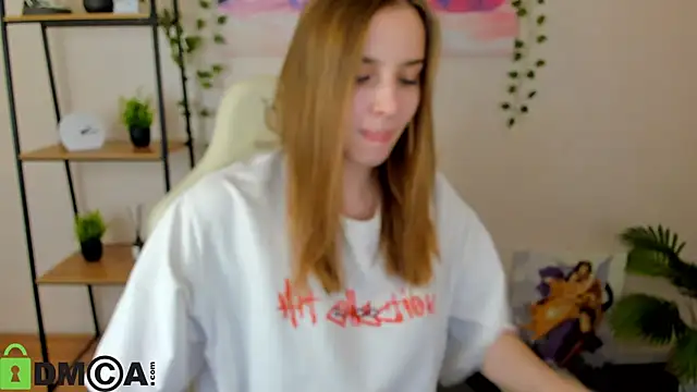 Snapshot of L1na_Reeds chatting on 11-21-25, 03:16 L1na Reeds online show from 11-21-25, 03:16