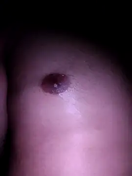 Elegant Guy online show from 10-04-25, 08:40