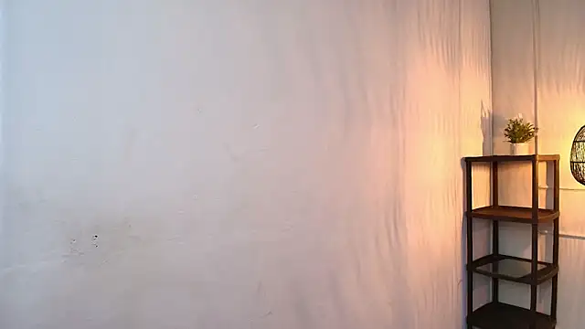 Snapshot of Nikki_Vesper chatting on 11-05-25, 12:05 Nikki Vesper online show from 11-05-25, 12:05