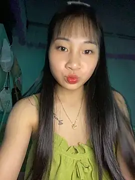 Snapshot of banlinh004 chatting on 10-25-25, 06:54 banlinh004 online show from 10-25-25, 06:54