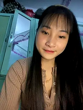 Snapshot of banlinh004 chatting on 11-24-25, 07:41 banlinh004 online show from 11-24-25, 07:41