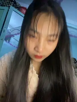 Snapshot of banlinh004 chatting on 12-01-25, 02:33 banlinh004 online show from 12-01-25, 02:33