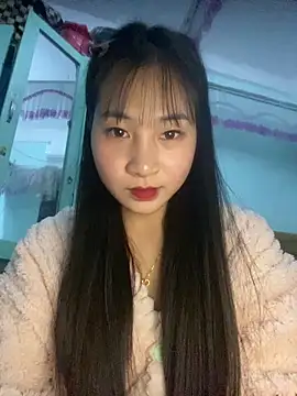 Snapshot of banlinh004 chatting on 12-16-25, 02:11 banlinh004 online show from 12-16-25, 02:11