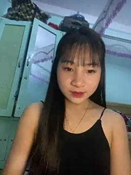 Snapshot of banlinh004 chatting on 03-03-26, 03:29 banlinh004 online show from 03-03-26, 03:29