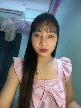 banlinh004 online show from 04-09-26, 02:00