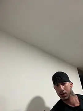 Snapshot of Dammianmiller chatting on 02-23-26, 03:26 Dammianmiller online show from 02-23-26, 03:26