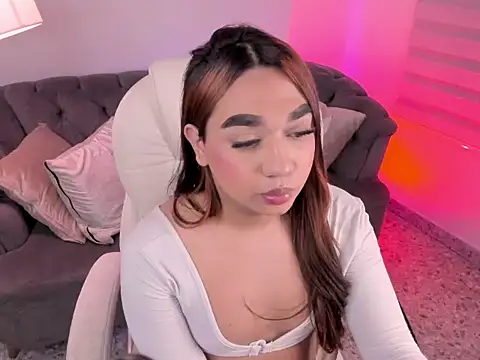 lissascarlett 1 online show from 11-18-25, 07:40