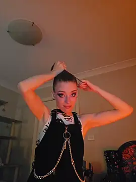 Snapshot of lonely_Cosplay_chick chatting on 10-30-25, 03:24 lonely Cosplay chick online show from 10-30-25, 03:24